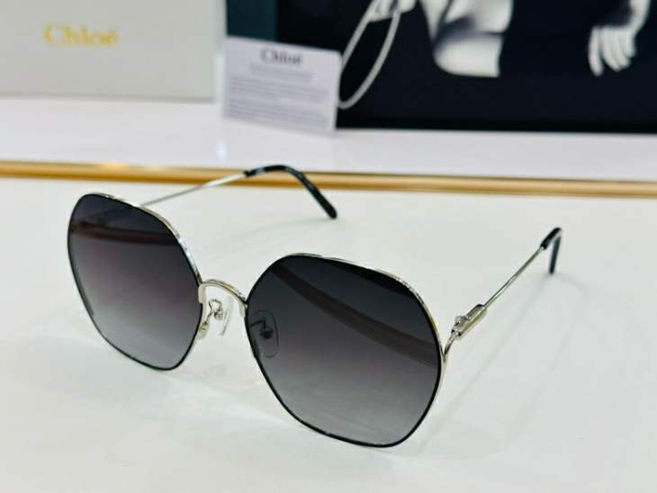 Picture of Chloe Sunglasses _SKUfw58027376fw